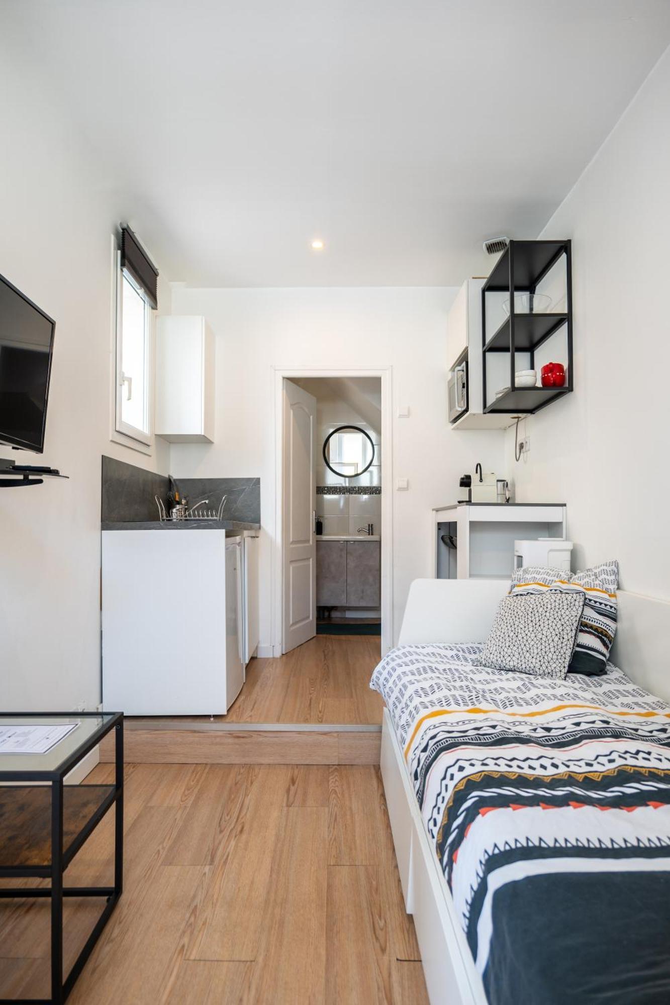 Studio Cosy Rdc, Calme Avec Cour Exterieure Saran Luaran gambar